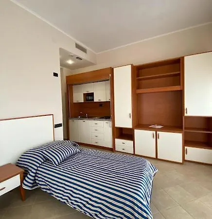 Hotel Residence Due Mari Marcellinara Exterior photo